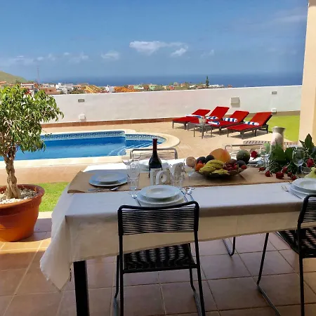 El Paraiso Intimo Villa *